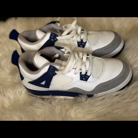 Air Jordan 4 (gs) - Picture 4 of 4